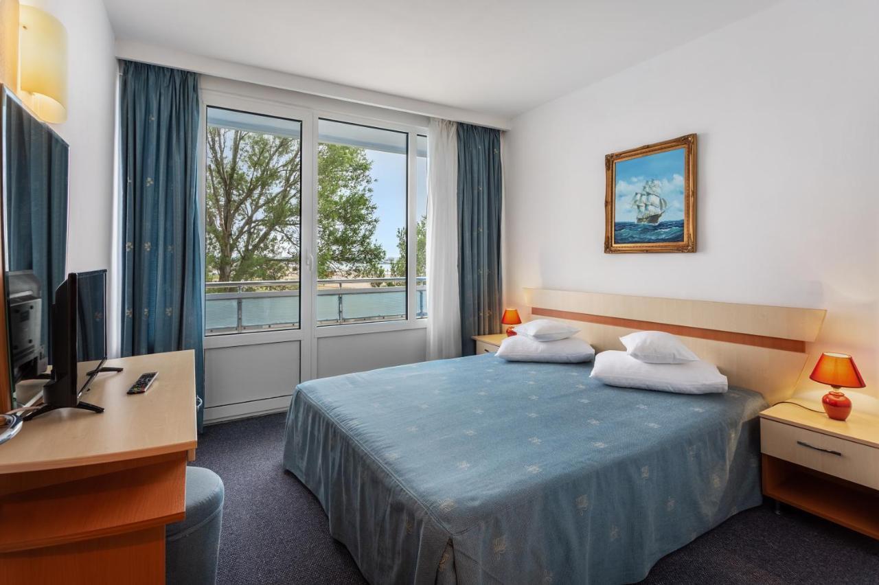 Hotel Sirena Saturn All Inclusive Экстерьер фото