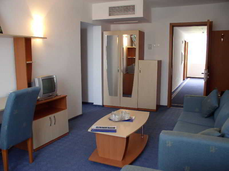 Hotel Sirena Saturn All Inclusive Экстерьер фото
